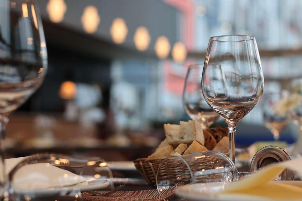 Stay2Munich Hotel & Serviced Apartments Brunnthal Restaurant bilde