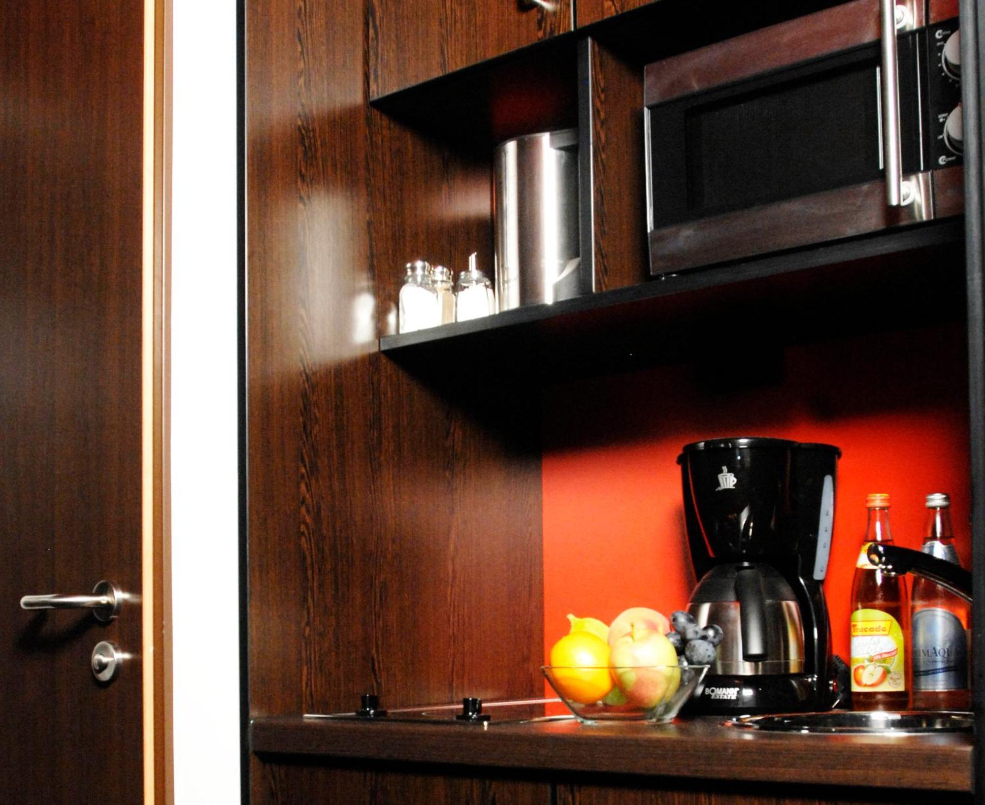 Stay2Munich Hotel & Serviced Apartments Brunnthal Eksteriør bilde